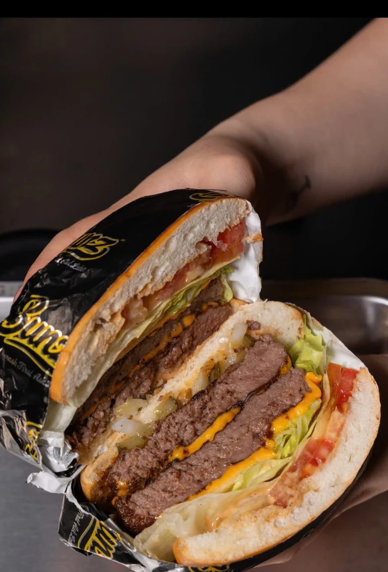 Cut burger detail